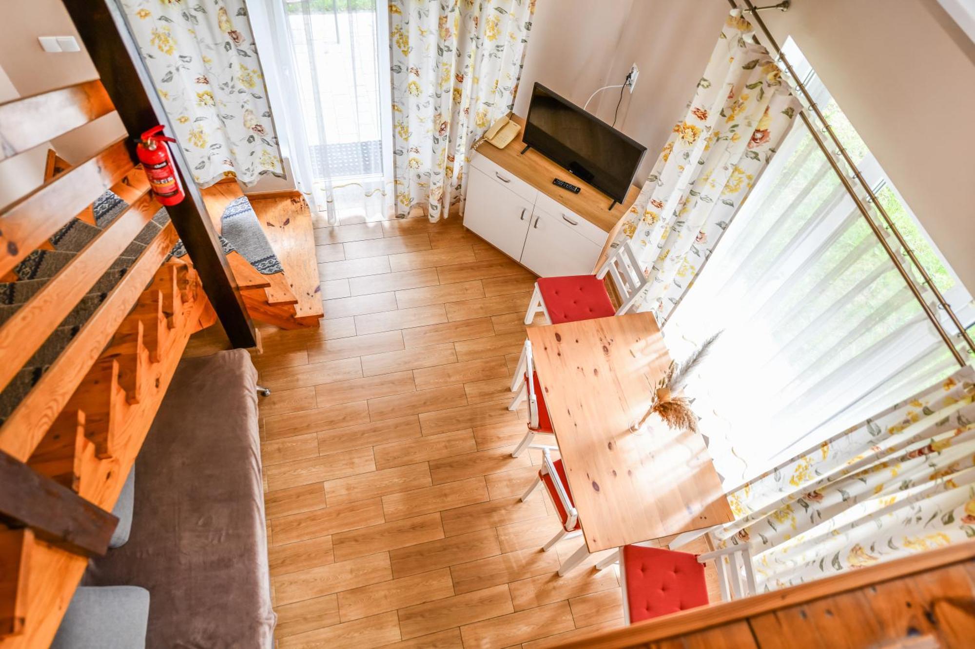 Forest Family Resort - Domki Caloroczne Ustka Dış mekan fotoğraf
