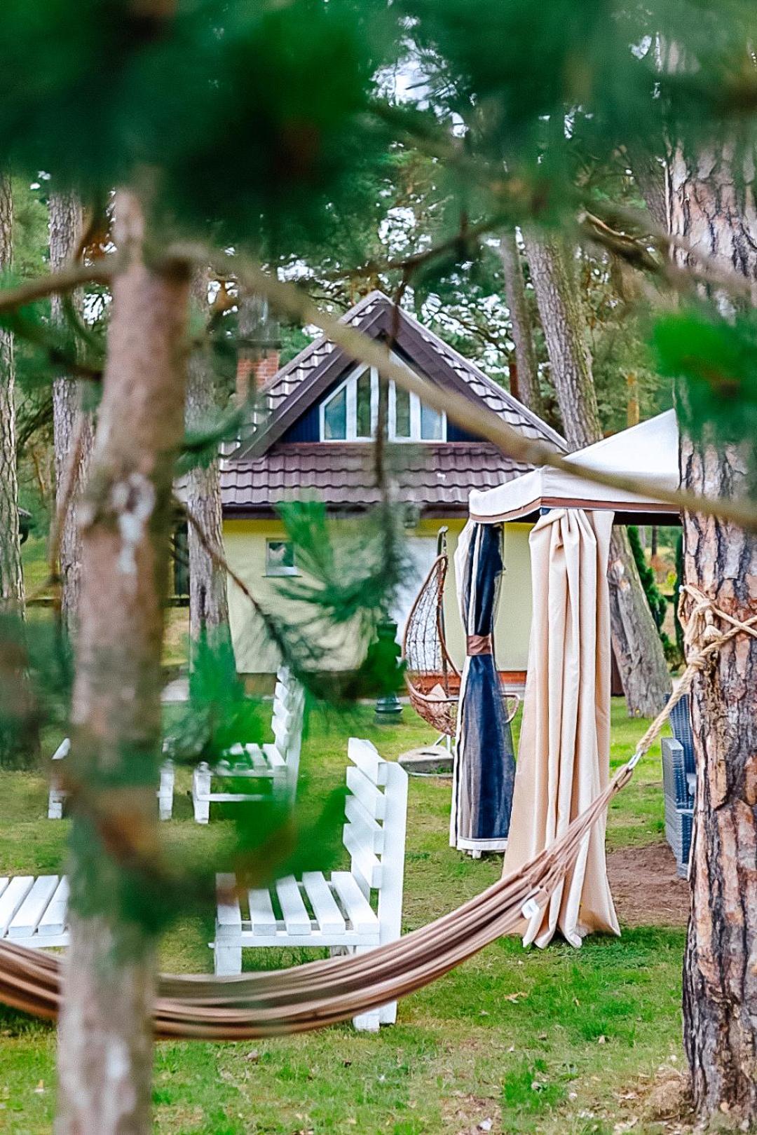 Forest Family Resort - Domki Caloroczne Ustka Dış mekan fotoğraf